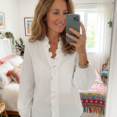 Isadora blouse mirror selfie