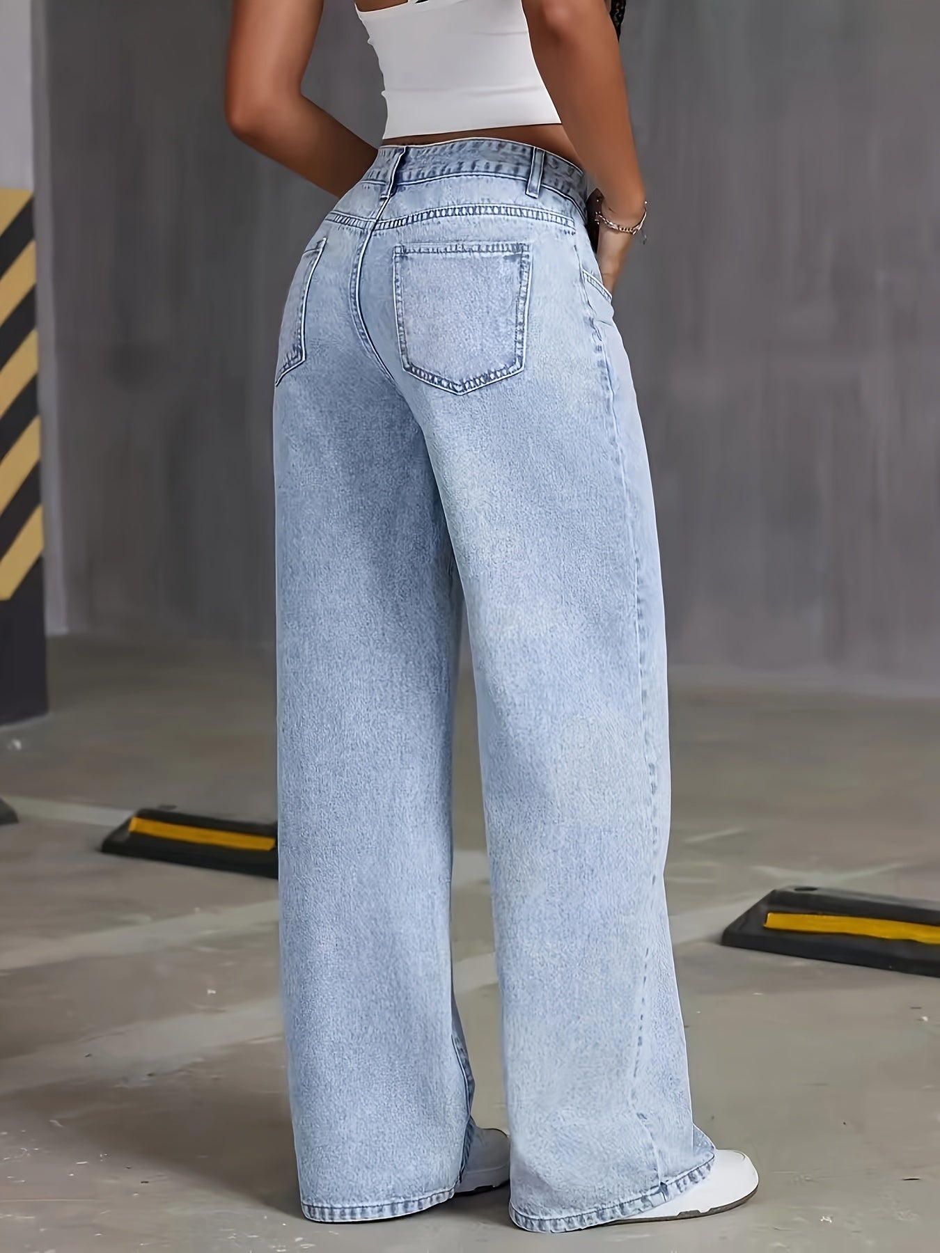 Hélène | Trendy High-Waisted Denim