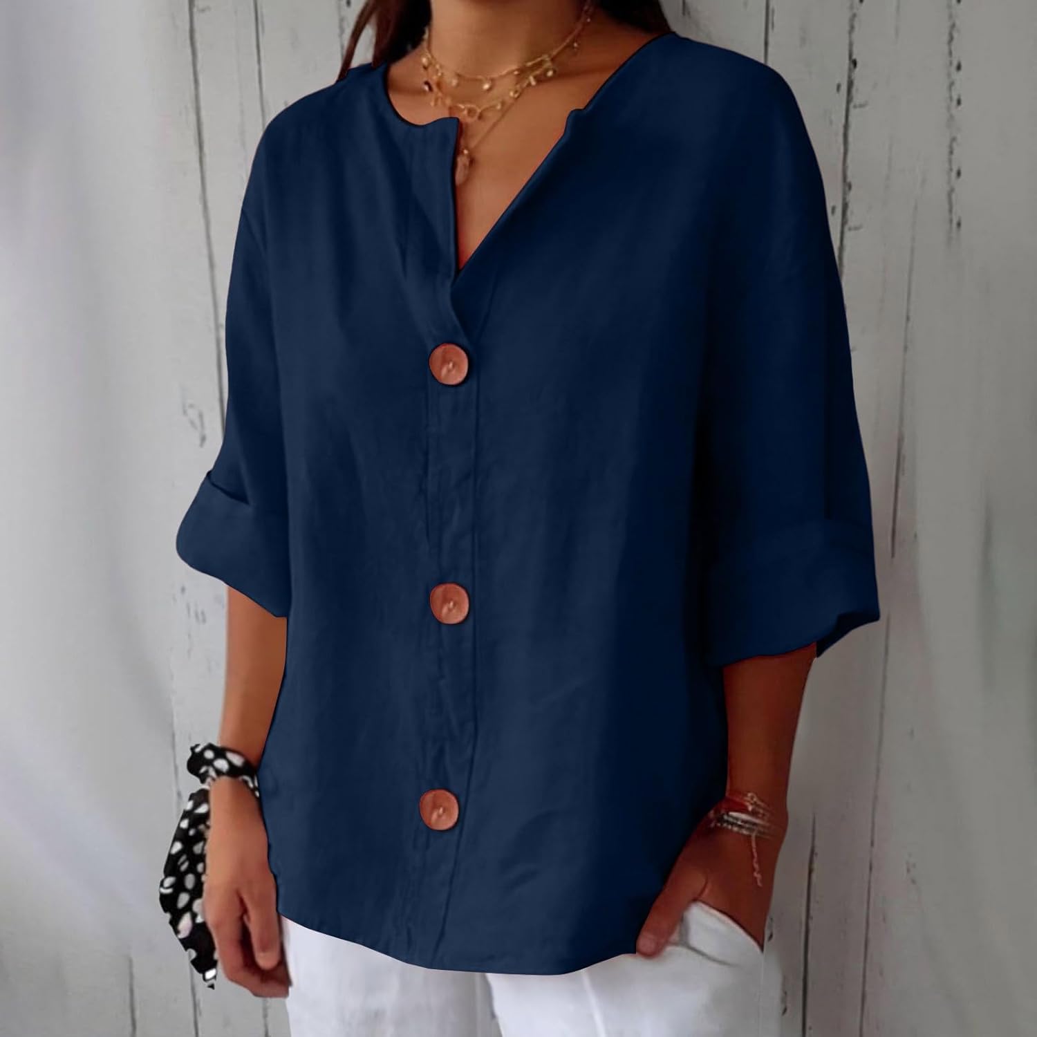 Julia | Loose-fitting Elegant Blouse